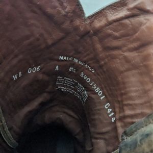 Eight second angel boots 8.5